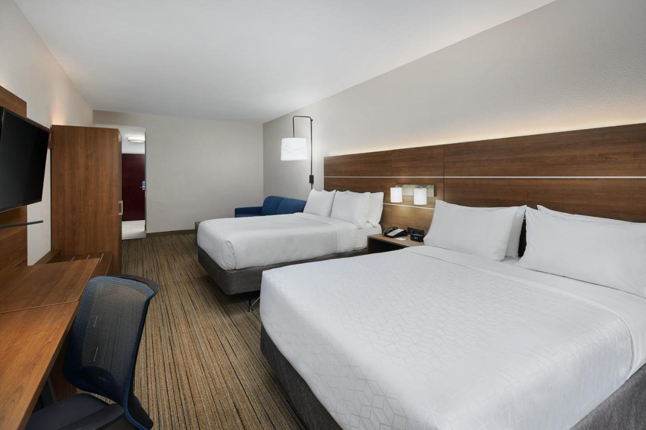 Holiday Inn Express Hotel & Suites Pensacola-West Navy Base By Ihg Beach Haven Экстерьер фото