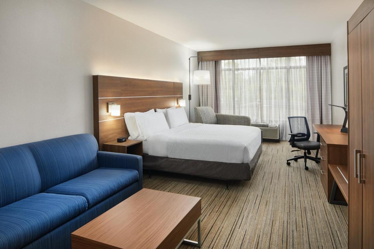 Holiday Inn Express Hotel & Suites Pensacola-West Navy Base By Ihg Beach Haven Номер фото